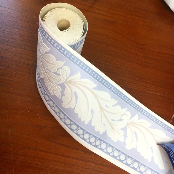 Graham & Brown Super Fresco 3 D Border Wallpaper Laurel Leaf NWT - Picture 2 of 9